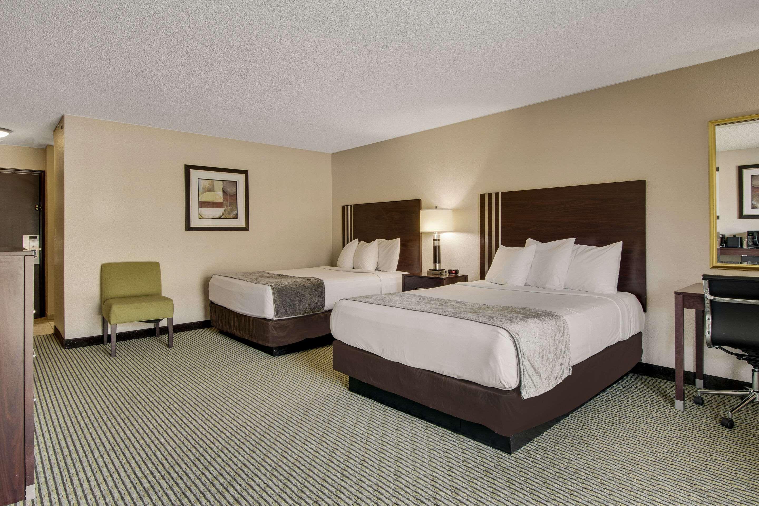Rodeway Inn & Suites Portland - Jantzen Beach Exterior foto